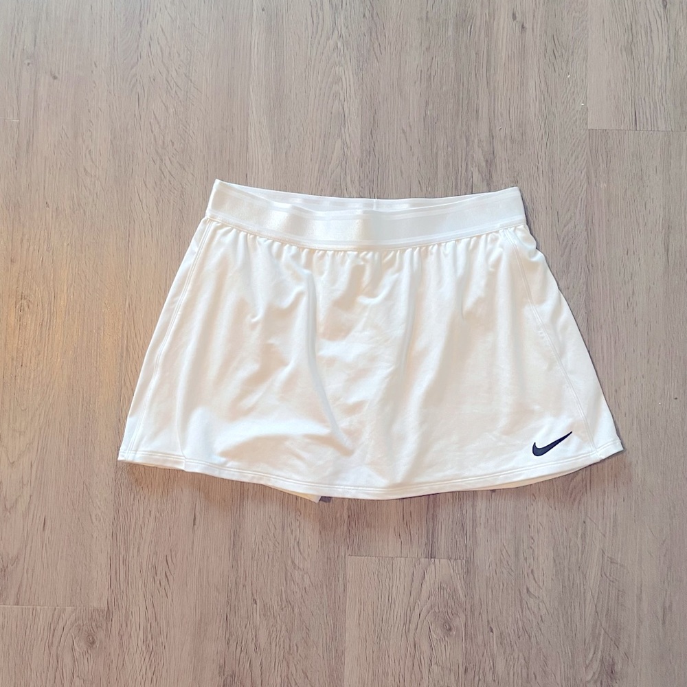 Nike white tennis skirt